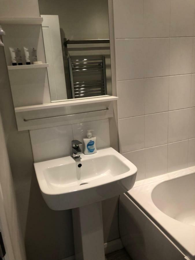 4A Smart Apartments Newark-on-Trent  Ngoại thất bức ảnh