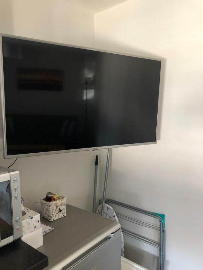 4A Smart Apartments Newark-on-Trent  Ngoại thất bức ảnh